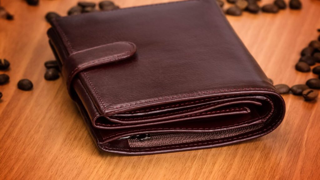 コンパクトなメンズ財布